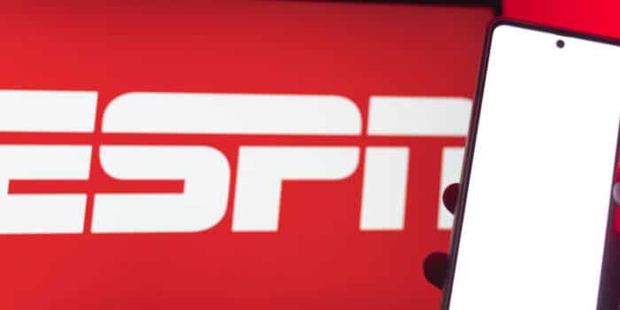 ESPN การเดิมพันอนาคตเป็นเรื่องไม่แน่ใจเมื่อเพนน์ต้องเผชิญกับความกดดันที่เพิ่มขึ้น