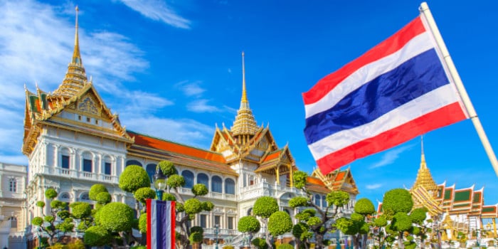 นักวิชาการไทยเรียกร้องให้มีการลงคะแนนเสียงผ่านการประชาสัมพันธ์เกี่ยวกับห้างสรรพสินค้าบันเทิง