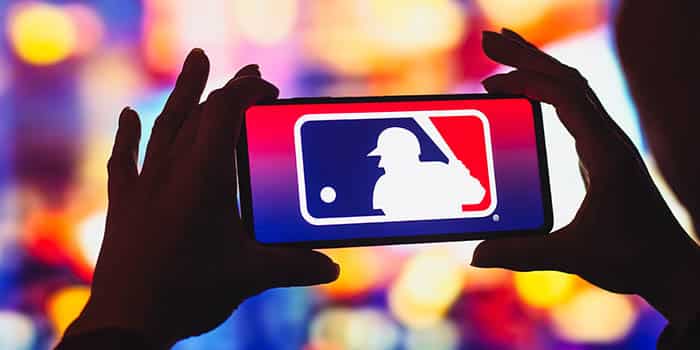 MLB ลงโทษ Pete Rose และ Joe Jackson แม้จะเคยเกิดปัญหาการพนันในอดีต